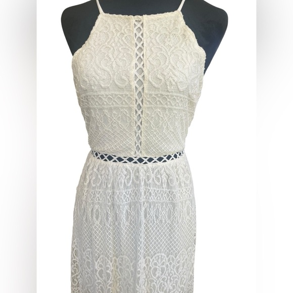 Hollister Ivory Crochet Lace Strappy Halter Maxi Dress Long Slit SZ XS - Picture 3 of 15